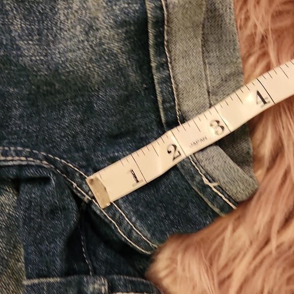 Levi's Vintage Shorty Short Jean Shorts - Picture 10 of 10